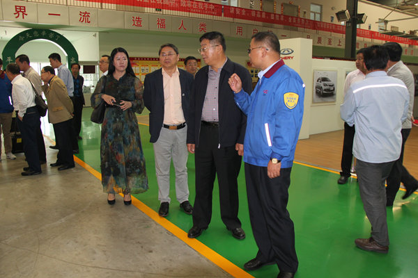 我院院長李文輝赴內蒙古調研工業(yè)經(jīng)濟轉型升級情況