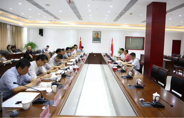 湘潭經(jīng)開區(qū)轉型升級工作獲省政研室調(diào)研組肯定